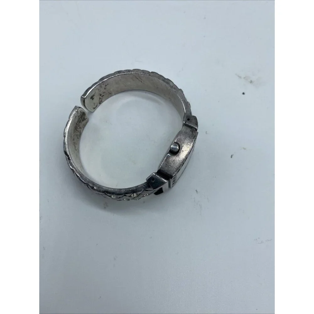Golden Bracelet Watch Silver Tone Women's Quartz